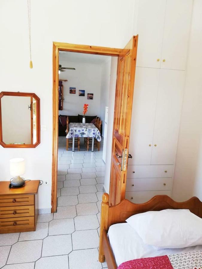 Theasea House With Garden Apartment Riglia Екстериор снимка